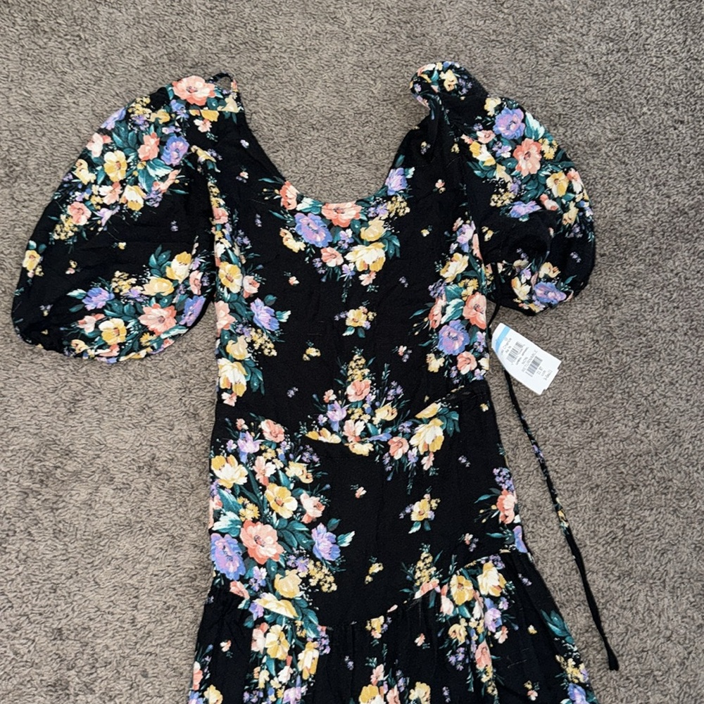 O’NEIL MAXI DRESS small flaw* - Picture 4 of 10